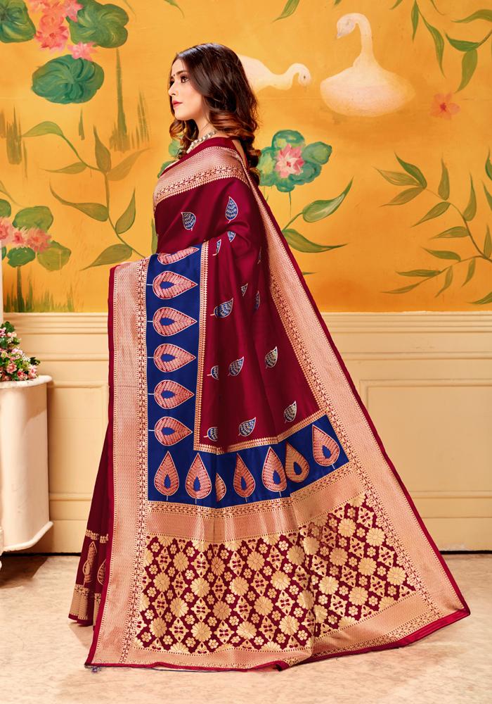 Banarasi Weaving Lichi Silk Saree Tenuous Body Work