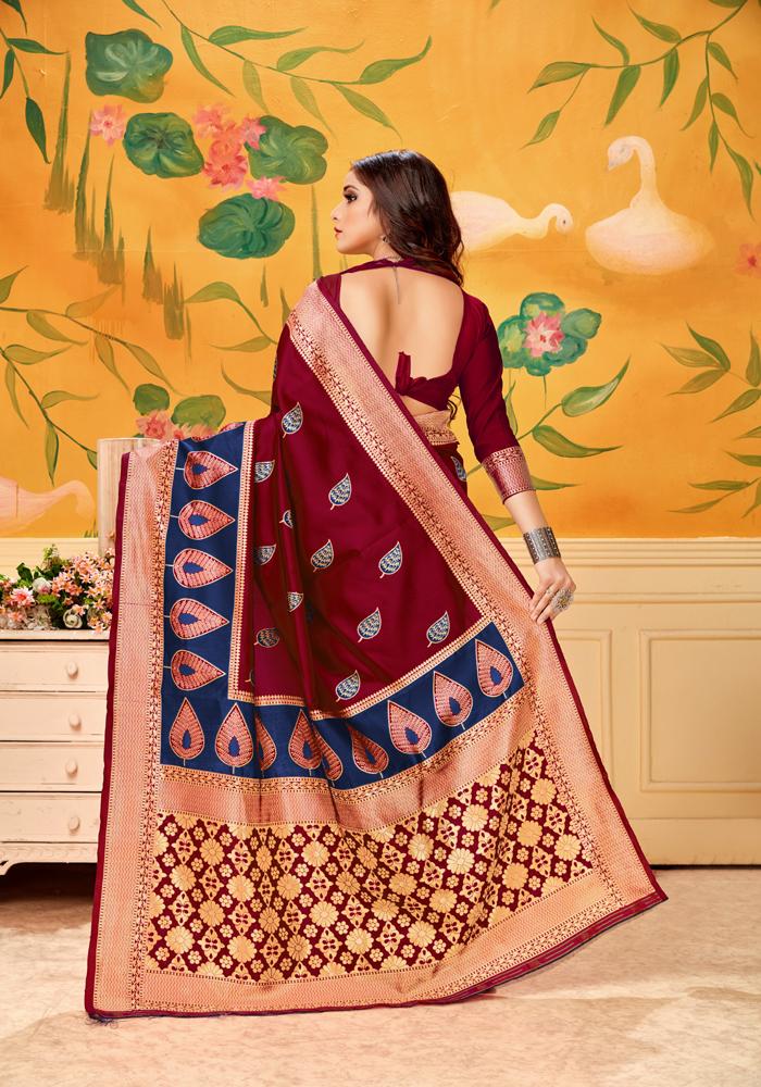Banarasi Weaving Lichi Silk Saree Tenuous Body Work