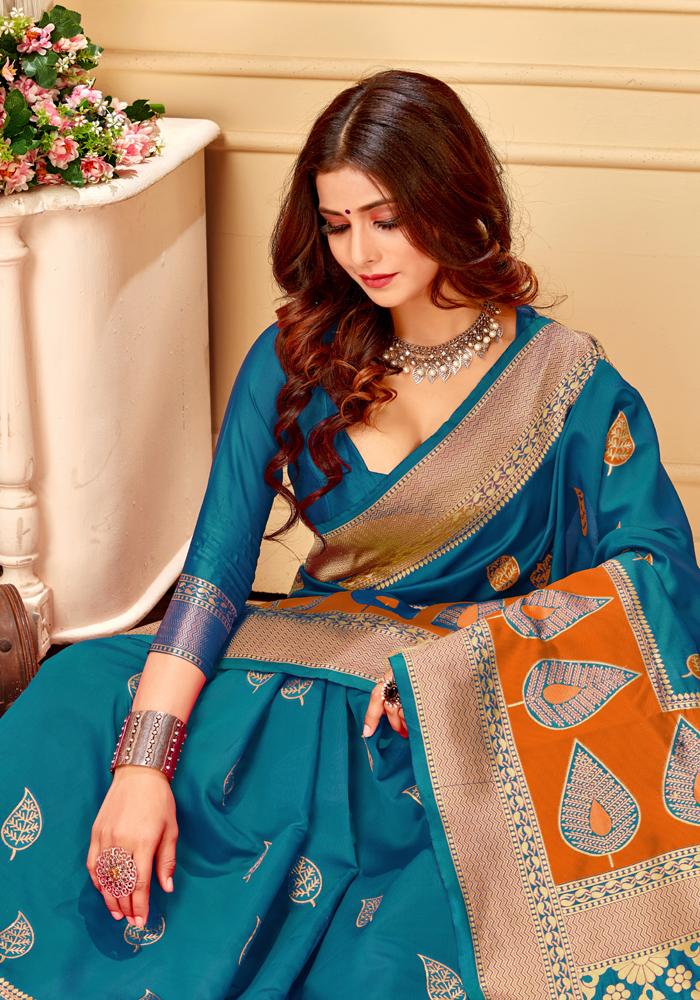 Banarasi Weaving Lichi Silk Saree Tenuous Body Work