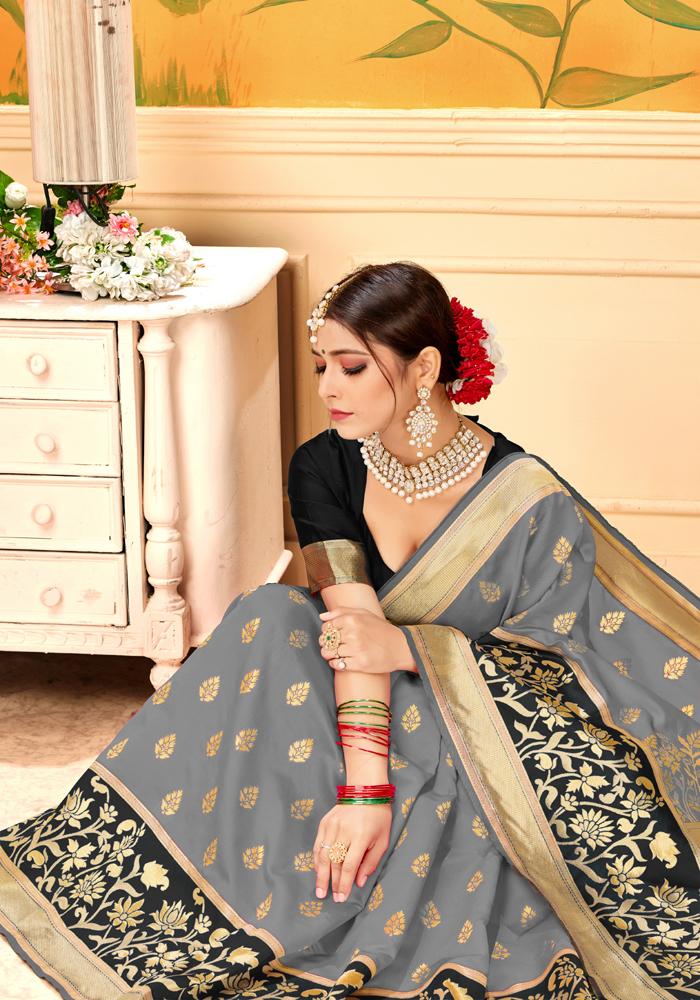 Banarasi Weaving Lichi Silk Saree With  Tenuous Body Work