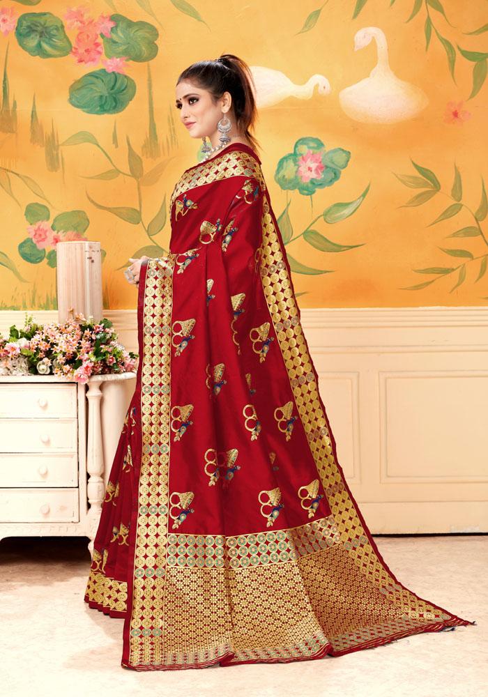 Banarasi Weaving Lichi Silk Saree With Rich Body Work
